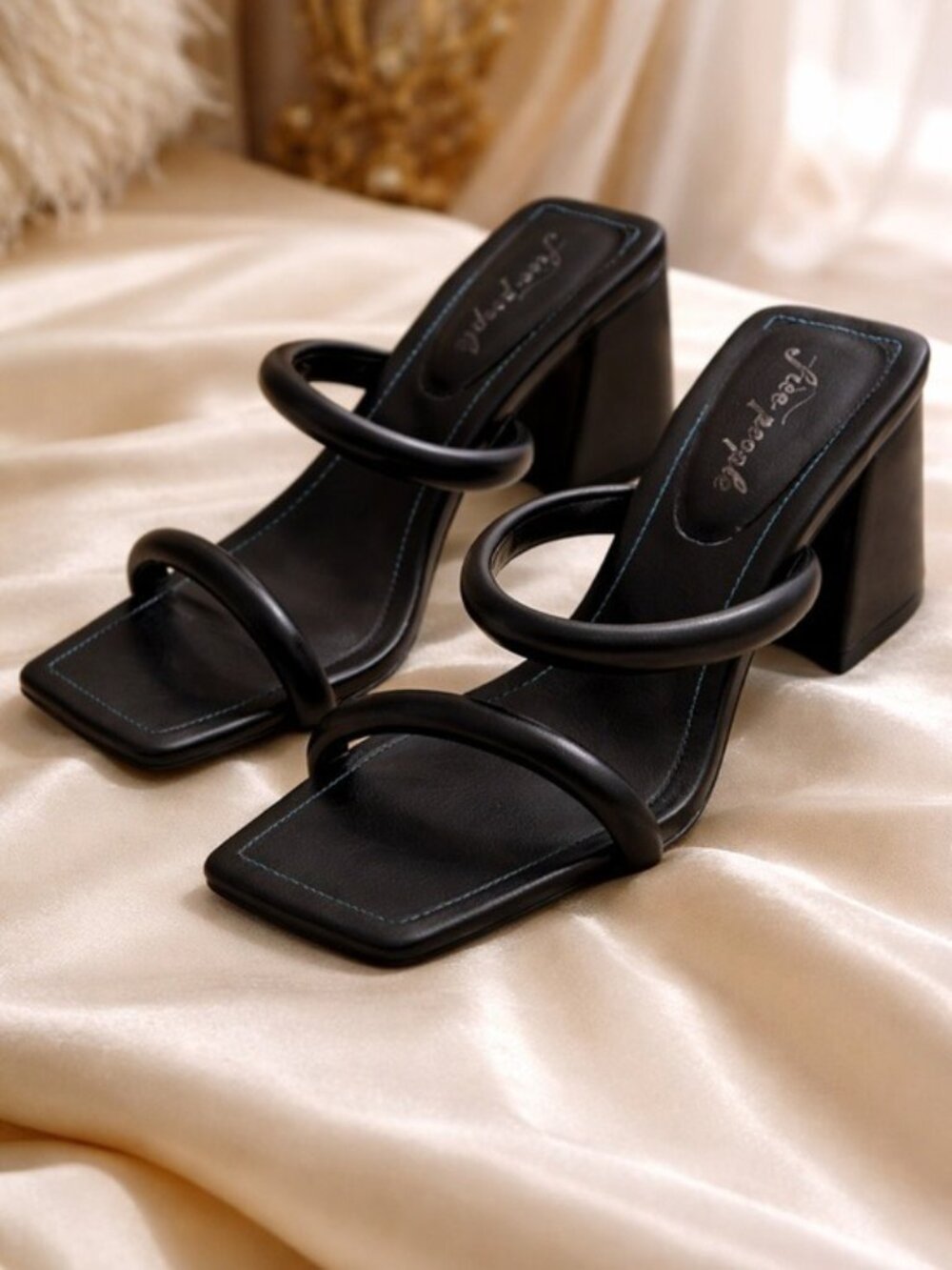 Free people  $128 Women Parker Double Strap Leather Heel Sandals Size 8 NWOT